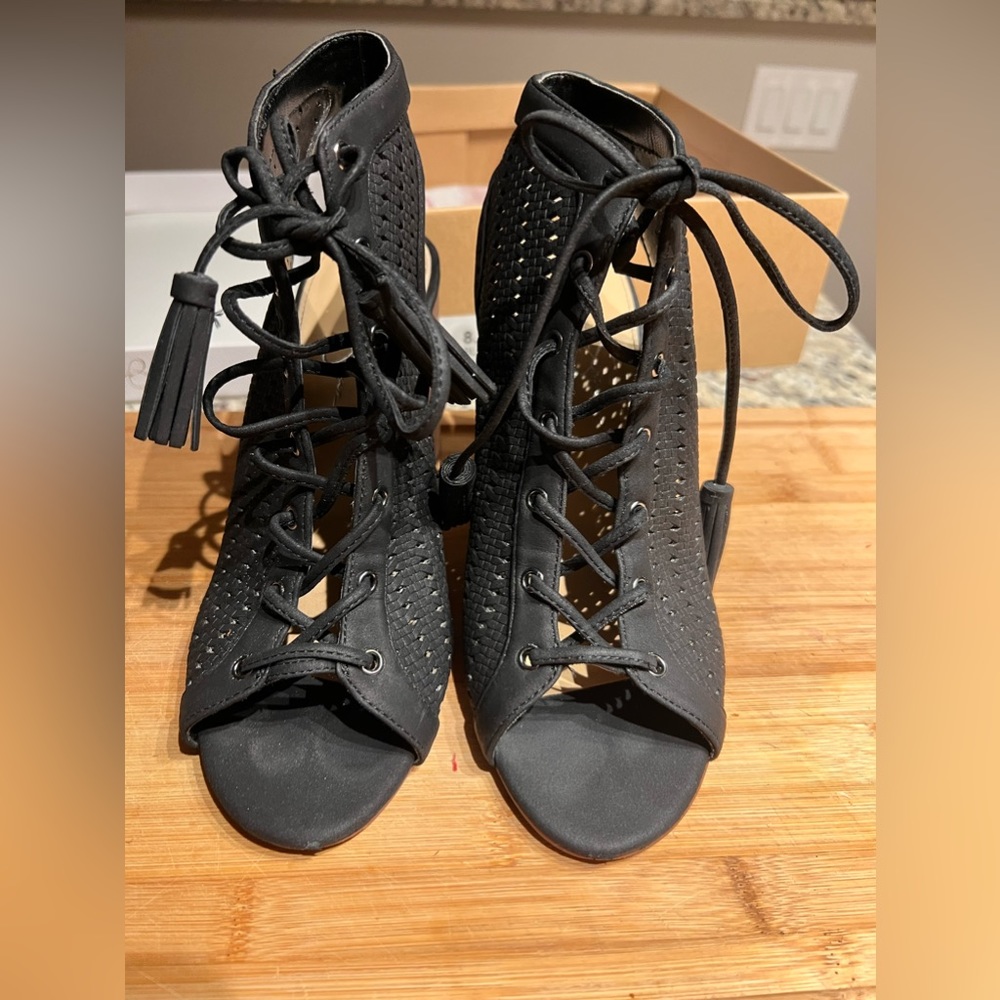 Jessica Simpson lace up heels